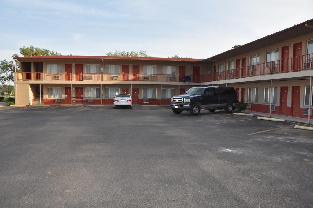 Budget Inn Snyder Exterior foto